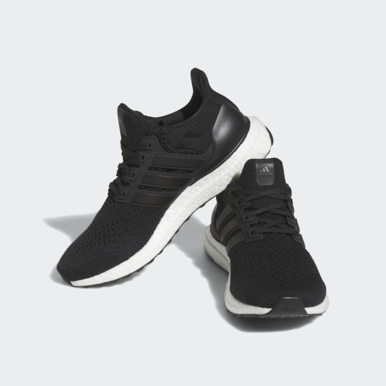 Tênis Adidas Ultraboost 1.0 Branco Estiloso