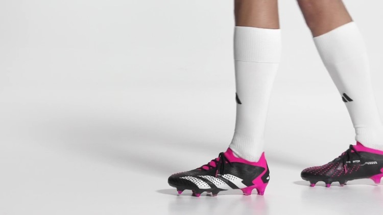 Botas Adidas Predator Precision.1 De Cano Baixo E Macio