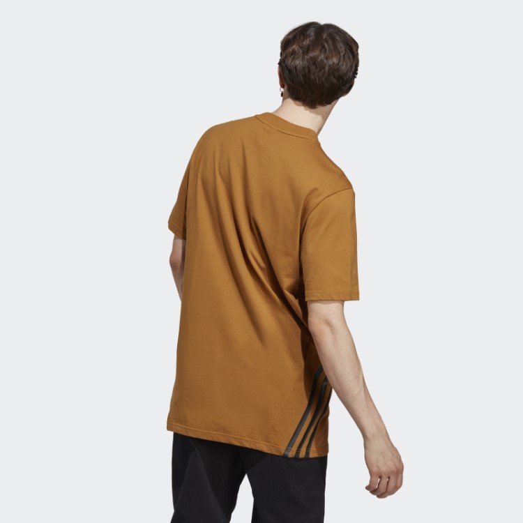 Camiseta Adidas Future Icons Com As Três Listras Bronze