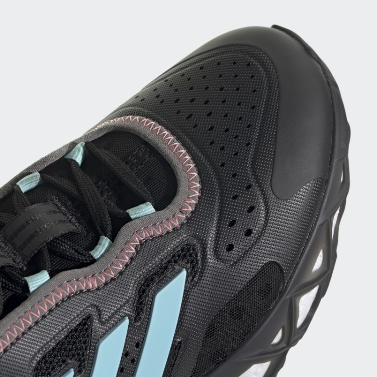 Sapatilha Carbono Web Boost Adidas