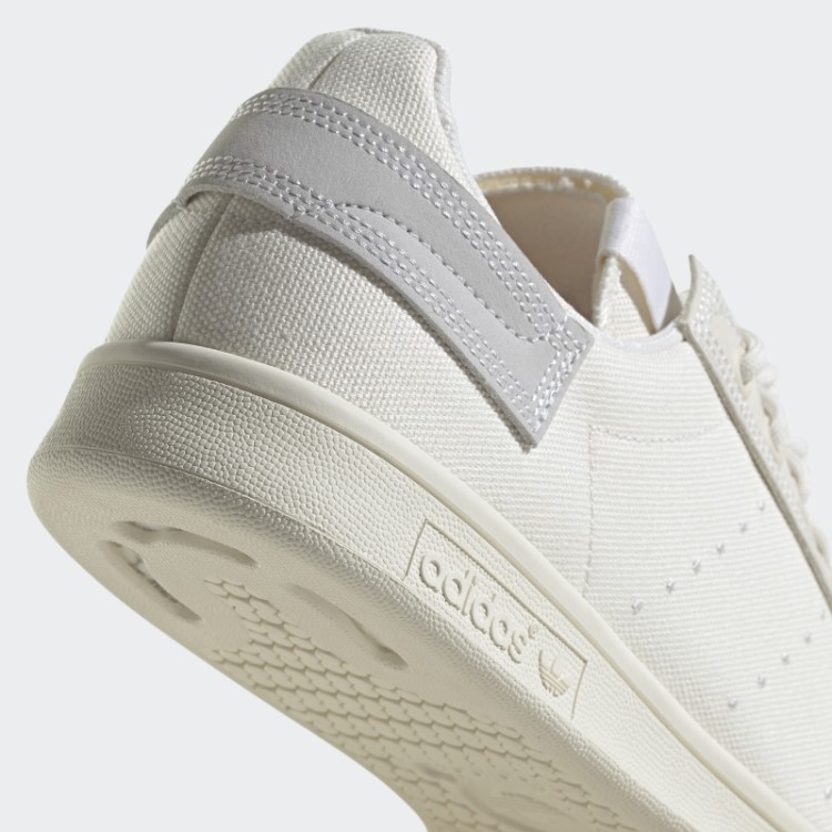 Tênis Branco Stan Smith Parley Adidas