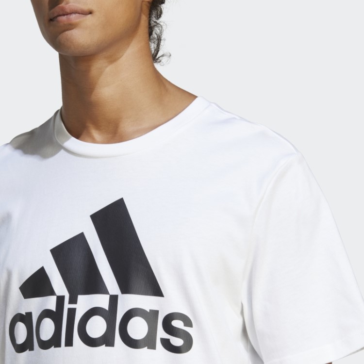 Camiseta Branca Adidas Essentials Single Jersey Com Logo Grande