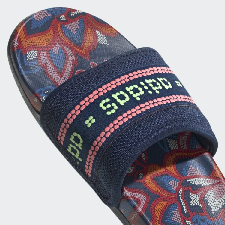 Chinelos De Conforto Adilette Azuis Misteriosos Adidas