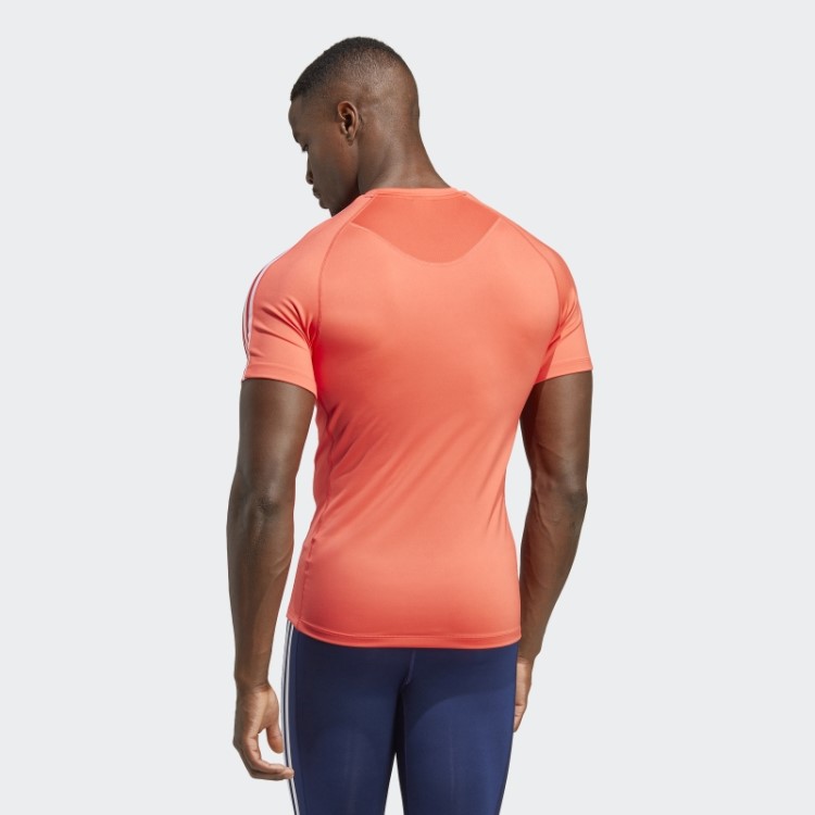 Camiseta De Treino Vermelha Com As Três Listras Techfit Da Adidas