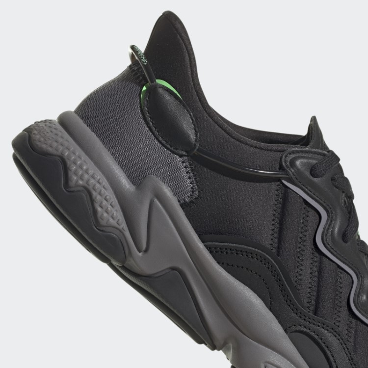Sapatos Verdes Adidas Ozweego