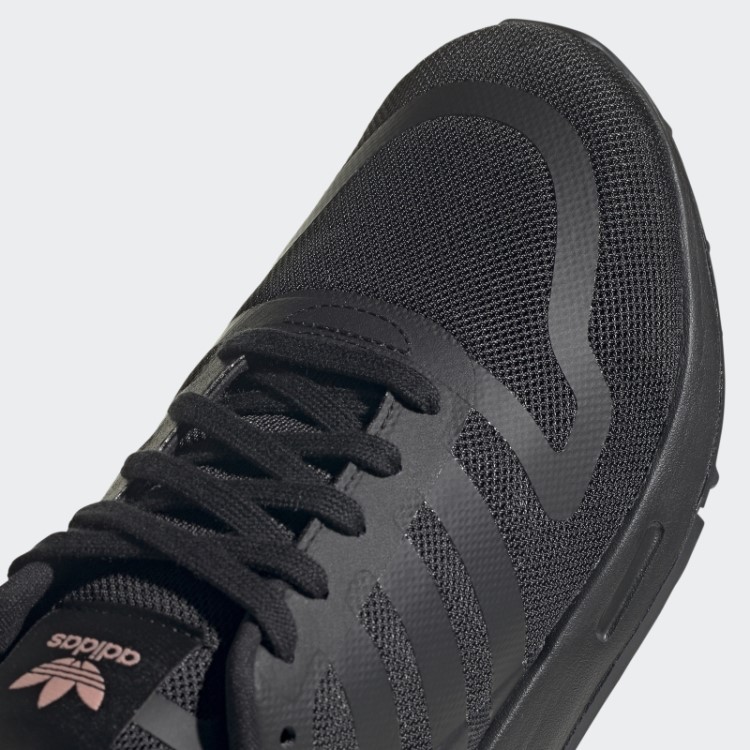 Moda Sapatos Adidas Multix Preto