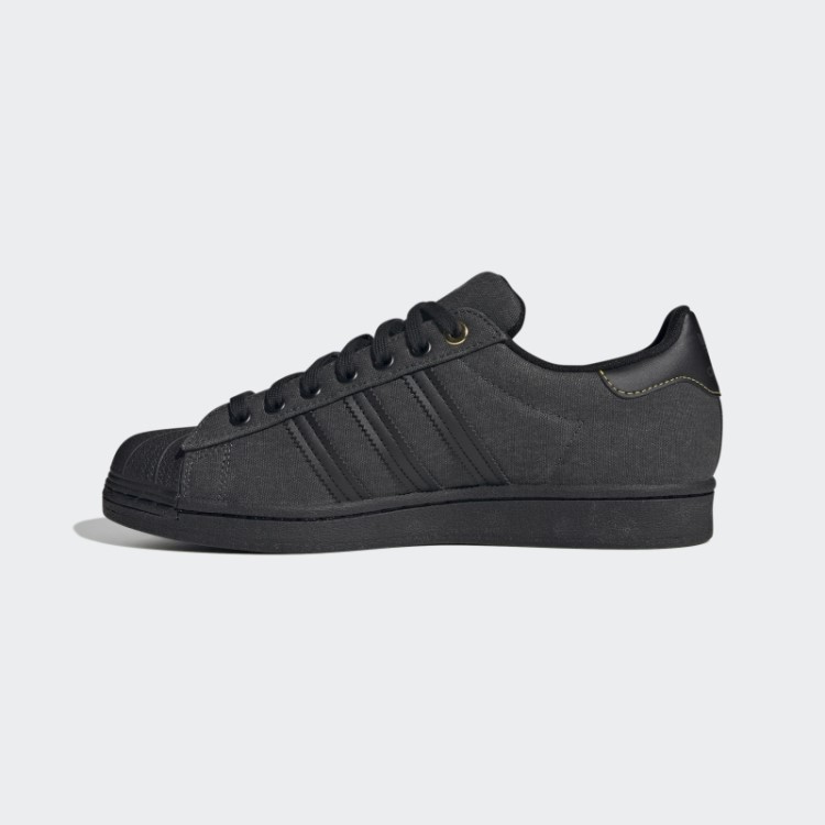 Sapatos Superstar De Carbono Adidas