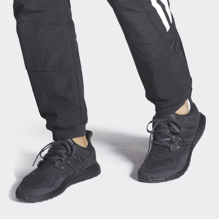 Tênis Adidas Ultraboost 1 Dna Em Carbono