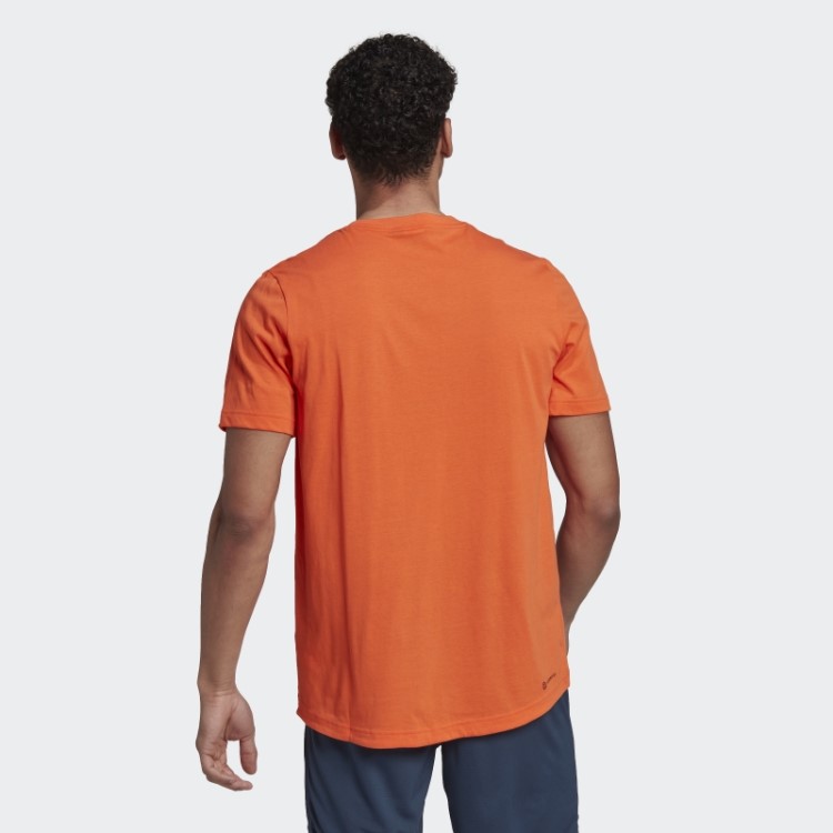 Camiseta Adidas Laranja Projetada Para Mover O Logotipo