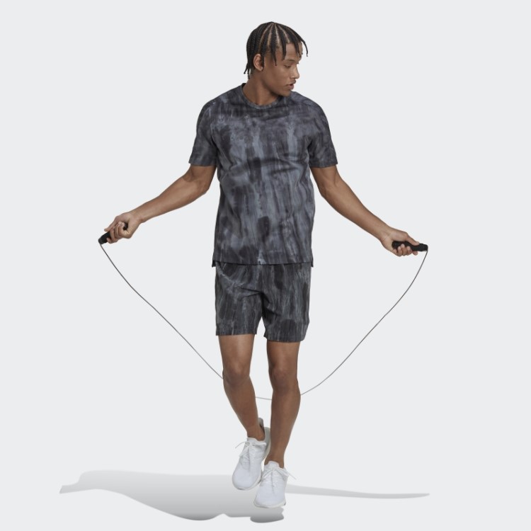 Bermuda Adidas Workout Spray Dye Preta