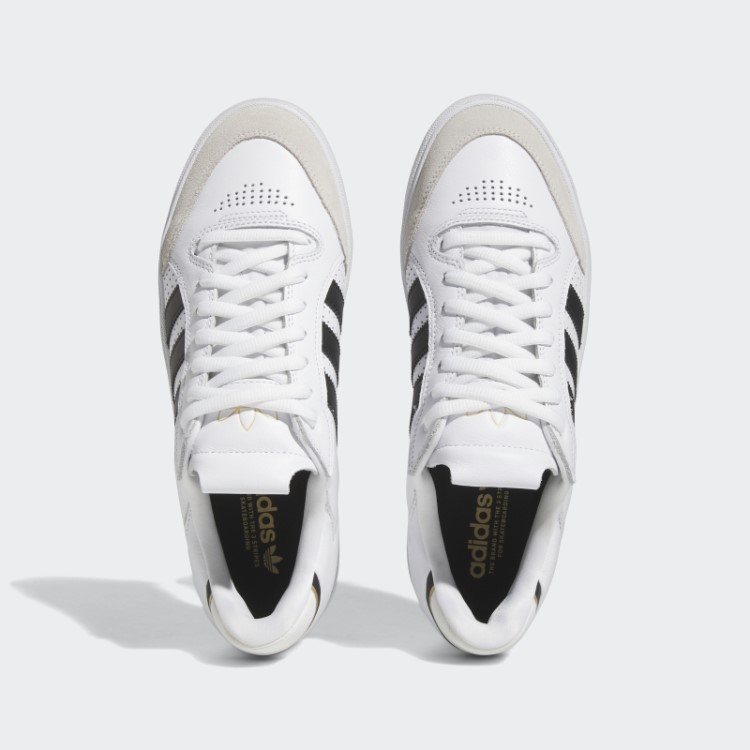 Tênis Branco Tyshawn Adidas
