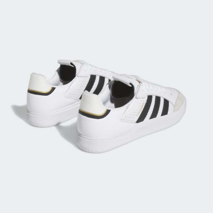 Tênis Branco Tyshawn Adidas