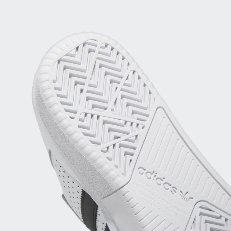 Tênis Branco Tyshawn Adidas