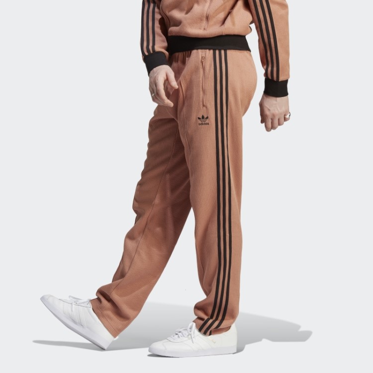 Calça Adidas Adicolor Classics Waffle Beckenbauer Clay