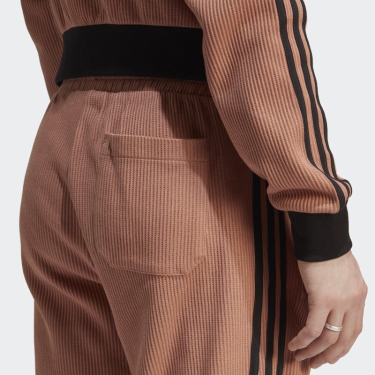 Calça Adidas Adicolor Classics Waffle Beckenbauer Clay