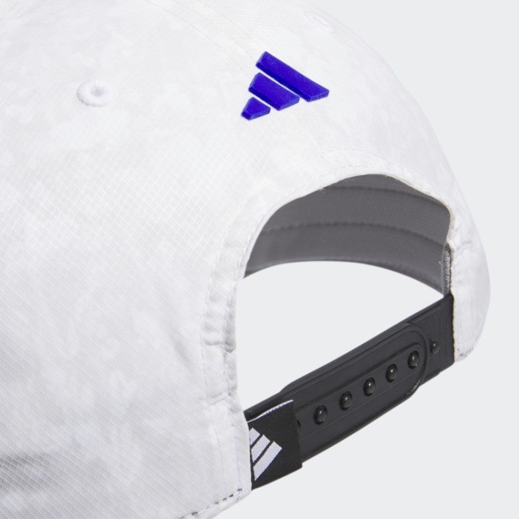 Boné Branco Adidas Estampado Com As 3 Listras
