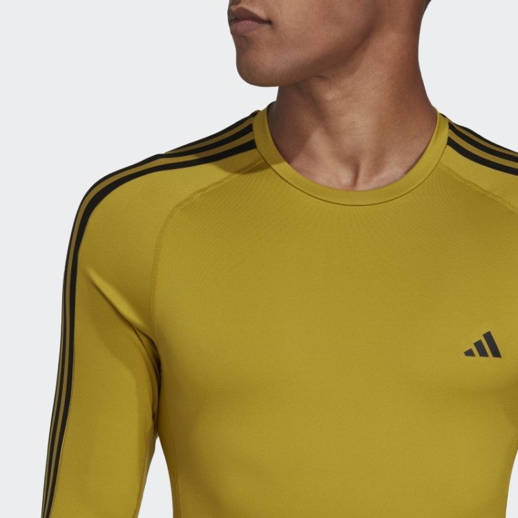 Camiseta De Manga Longa Com As Três Listras Verde-oliva Adidas Techfit