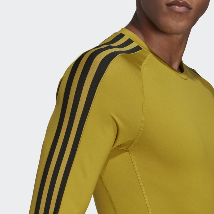 Camiseta De Manga Longa Com As Três Listras Verde-oliva Adidas Techfit