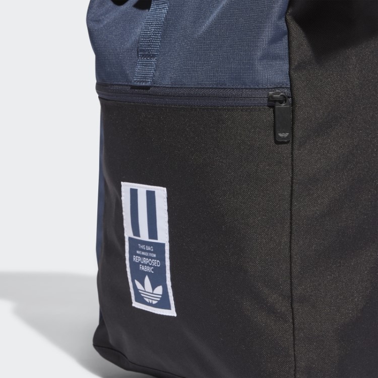 Mochila Roll-top Clássica Preta Adicolor Reprocessada Adidas