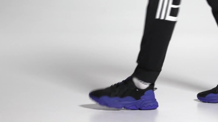 Sapatos Ozweego Adidas Preto