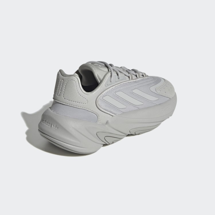 Sapatos Ozelia Cinza Adidas