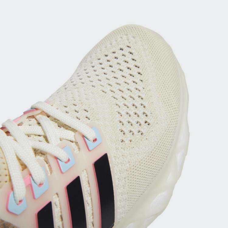 Tênis Adidas Ultraboost Web Dna Branco