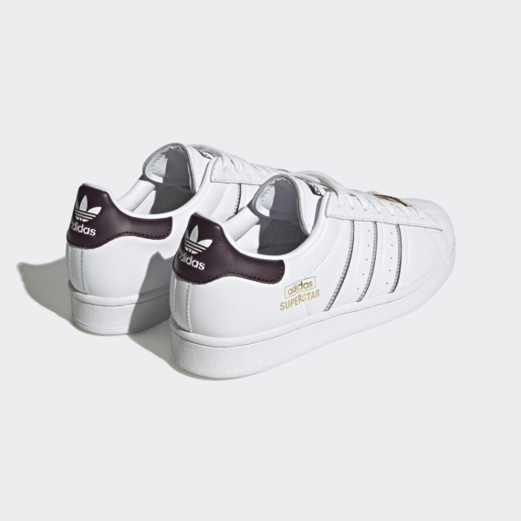 Tênis Adidas Superstar Marrom
