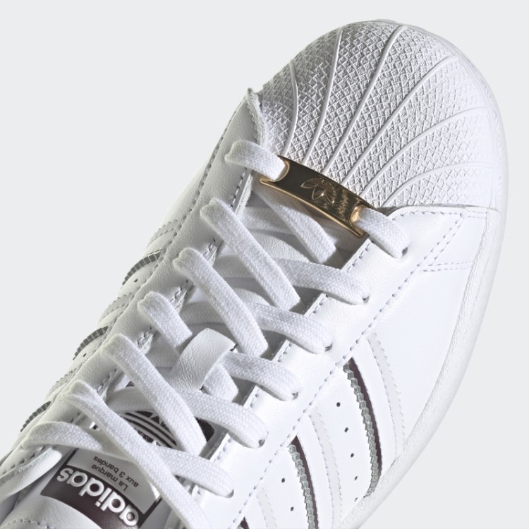 Tênis Adidas Superstar Marrom