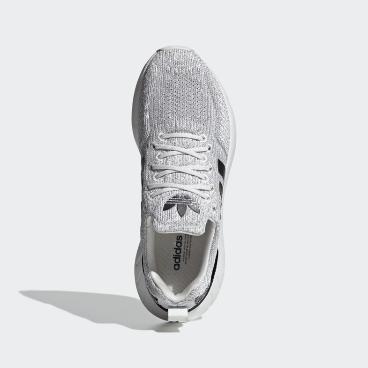 Tênis Adidas Preto Swift Run 22 Quente