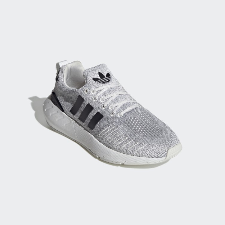 Tênis Adidas Preto Swift Run 22 Quente