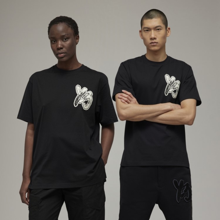 Elegante Camiseta Adidas Y-3 Brush Graphic