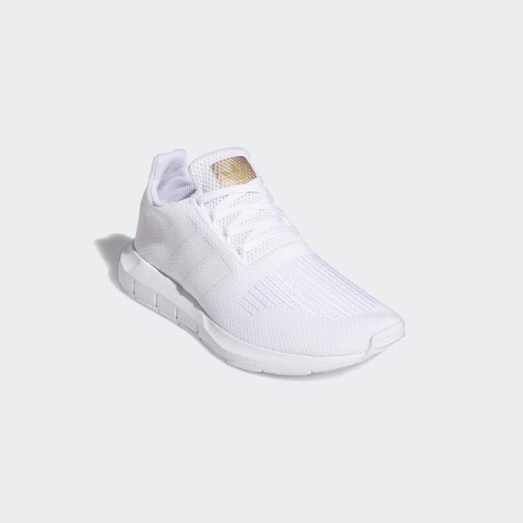 Corrida Rápida Com Adidas Branco