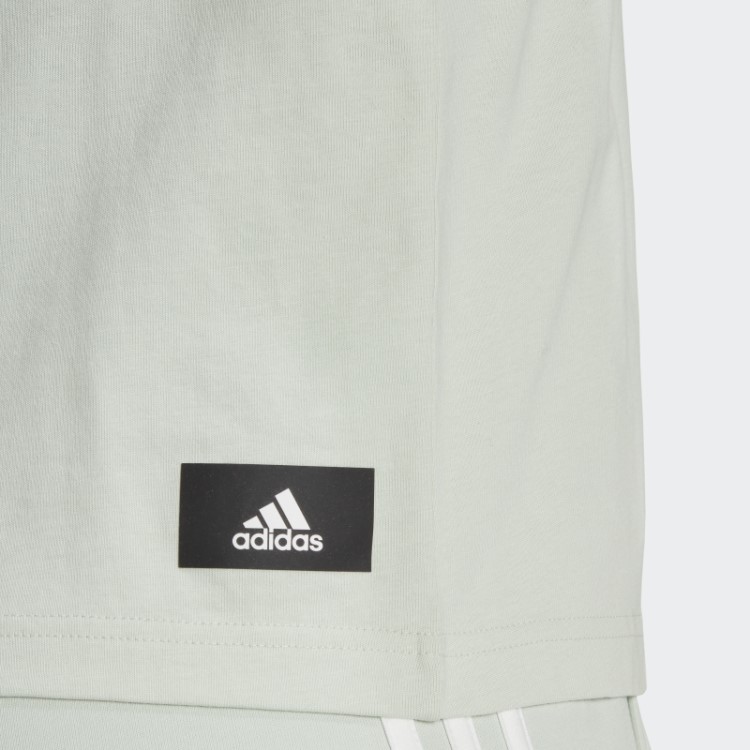 Emblema De ícones Do Futuro Da Camiseta Esportiva Verde Adidas