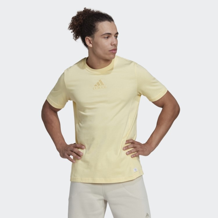 Camiseta Amarela Adidas Studio Lounge