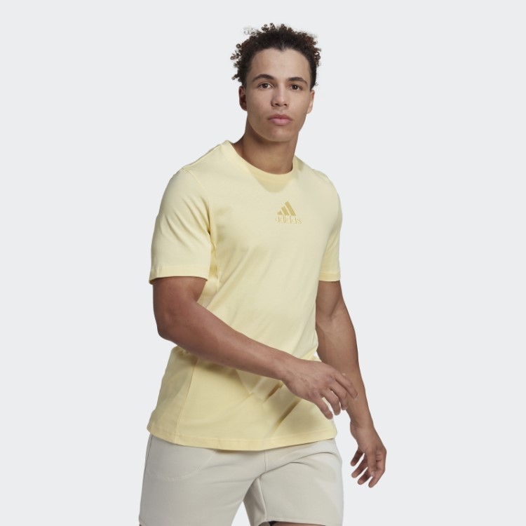 Camiseta Amarela Adidas Studio Lounge