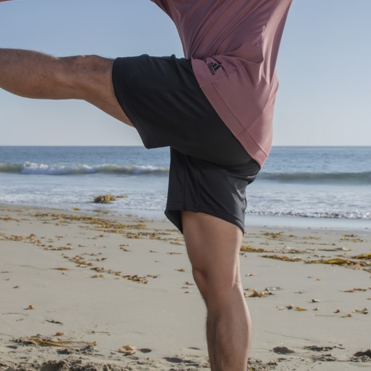 Bermuda Preta Para Yoga Adidas