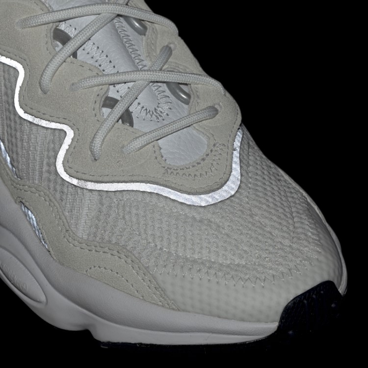 Sapatos Adidas Ozweego Branco Elegante