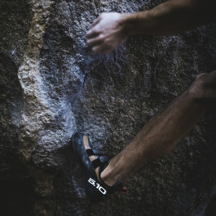 Tênis De Escalada Five Ten Niad Vcs Mesa Adidas
