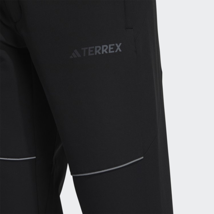 Calça Softshell Utilitas Preta Adidas