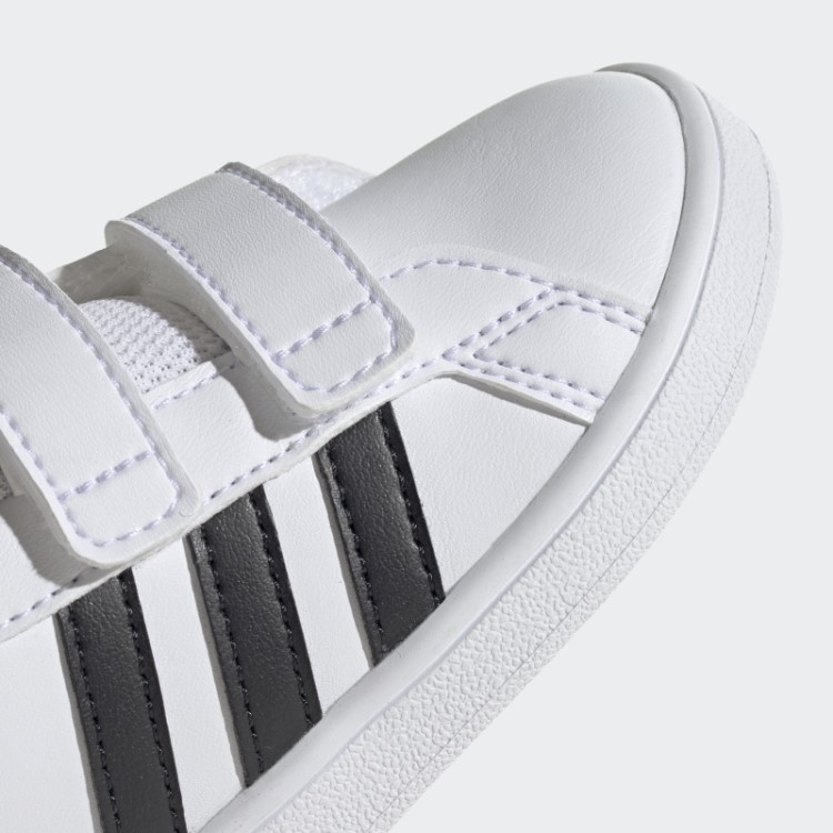 Sapatos Grandes Da Corte Adidas Branco