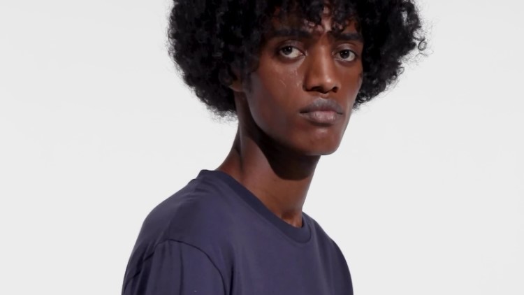 Camiseta Com Estampa De Menino Adidas Rifta City Fashion Com Tinta