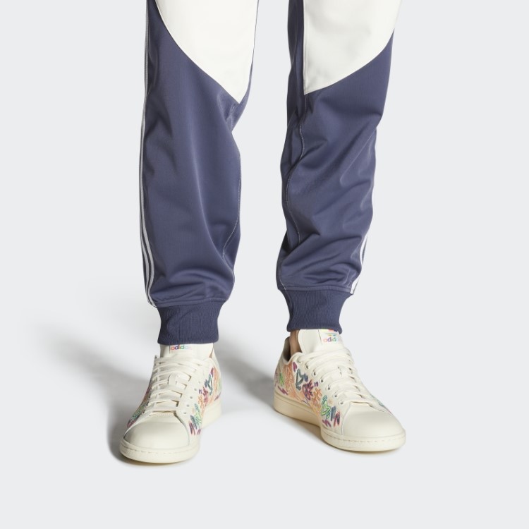 Sapato Branco Stan Smith Orgulho Adidas