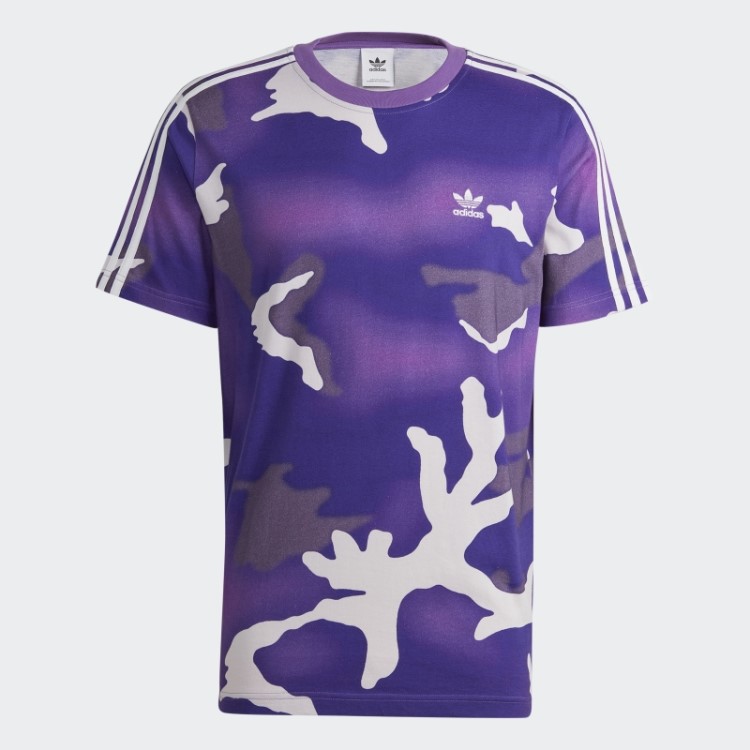 Camiseta Roxa Com Estampa Camuflada Da Adidas