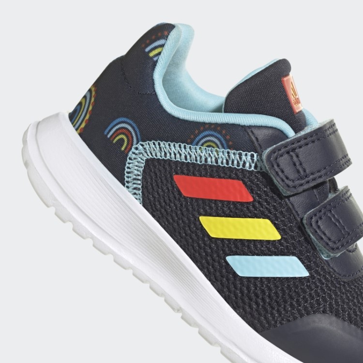 Tênis Adidas Tensaur Run Com Duas Tiras De Velcro E Tinta