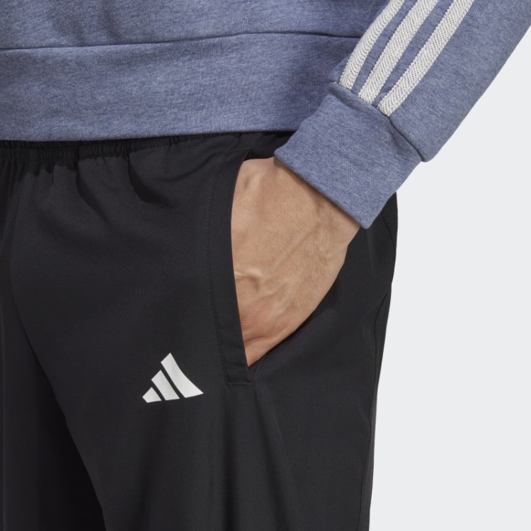 Calça De Tênis Em Tecido Elástico Adidas Preta