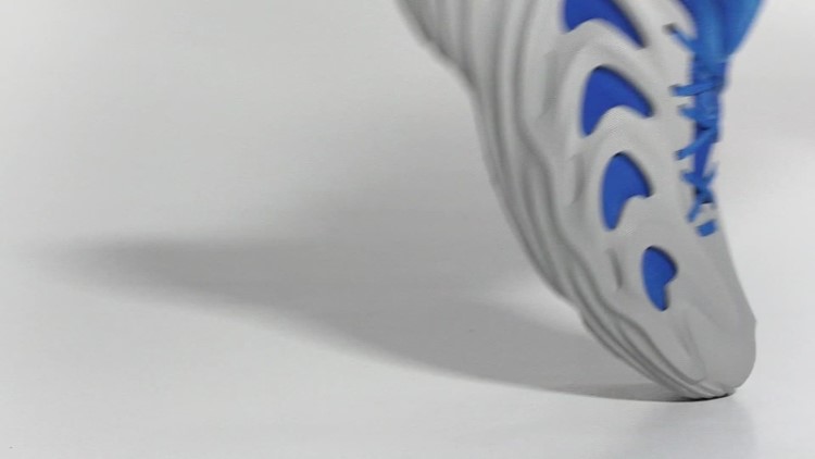Tênis Adidas Adifom Q Real