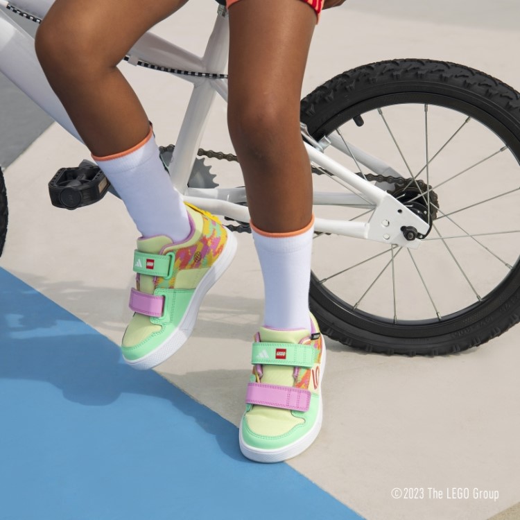 Sapatos De Mountain Bike Adidas Five Ten Freerider X Lego Com Brilho Verde