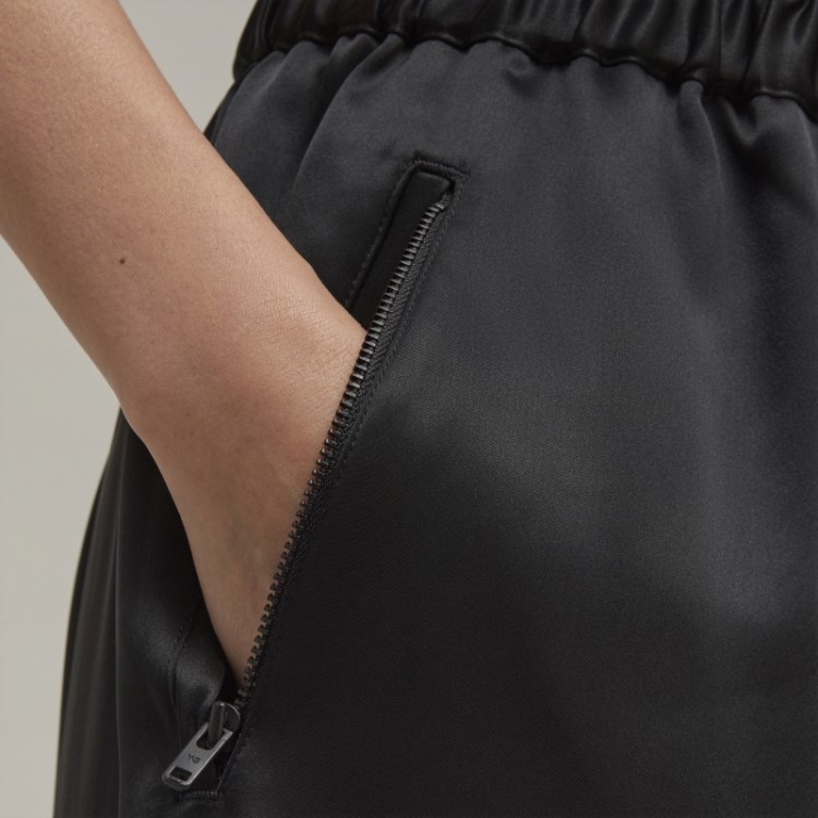 Calça Jogger Y-3 Tech Silk Perna Larga Adidas Estilosa