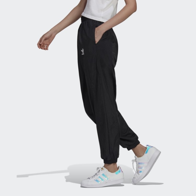 Calça Adidas Preta Adicolor Dividida Em Trefoil