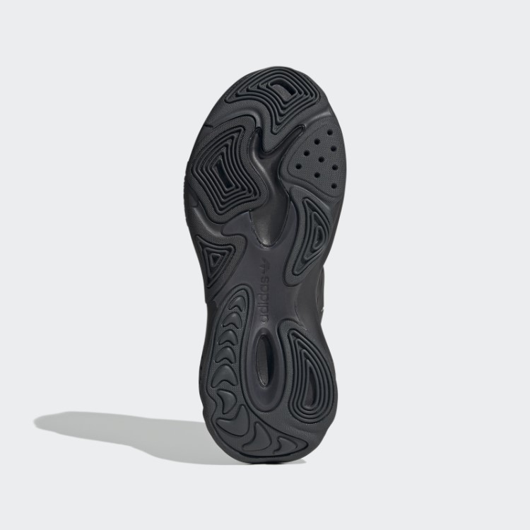 Tênis Preto Ozrah Adidas